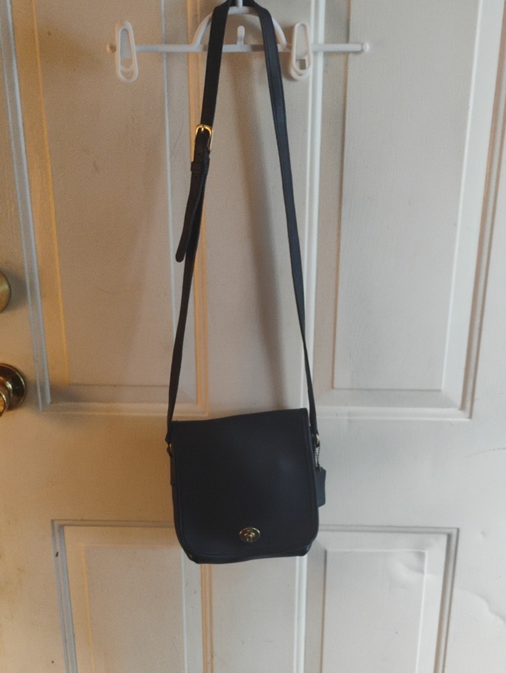 Vintage Coach Companion Leather Crossbody with Gold Hardware
